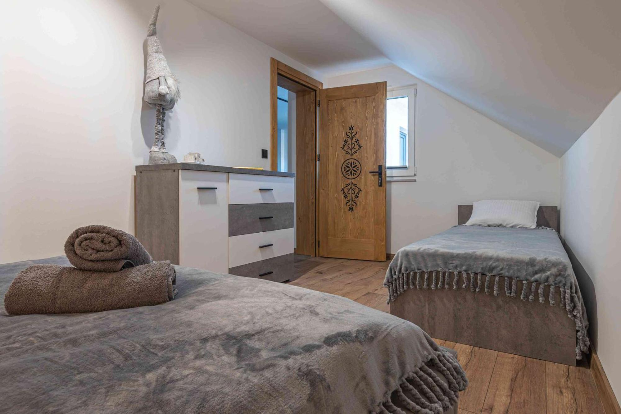 Apartamenty Tatrzanskie Wzgorze ポロニン エクステリア 写真